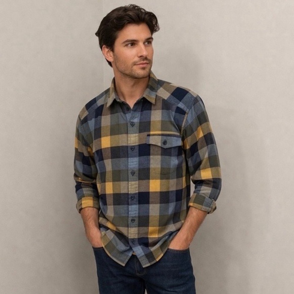 Patagonia Fjord Flannel Shirt Mens‎ Medium Blue Yellow Plaid Organic Cotton